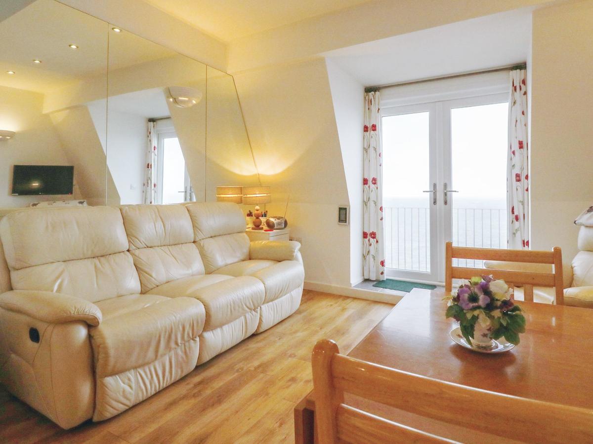10 Oceanside Apartment Ilfracombe Bagian luar foto
