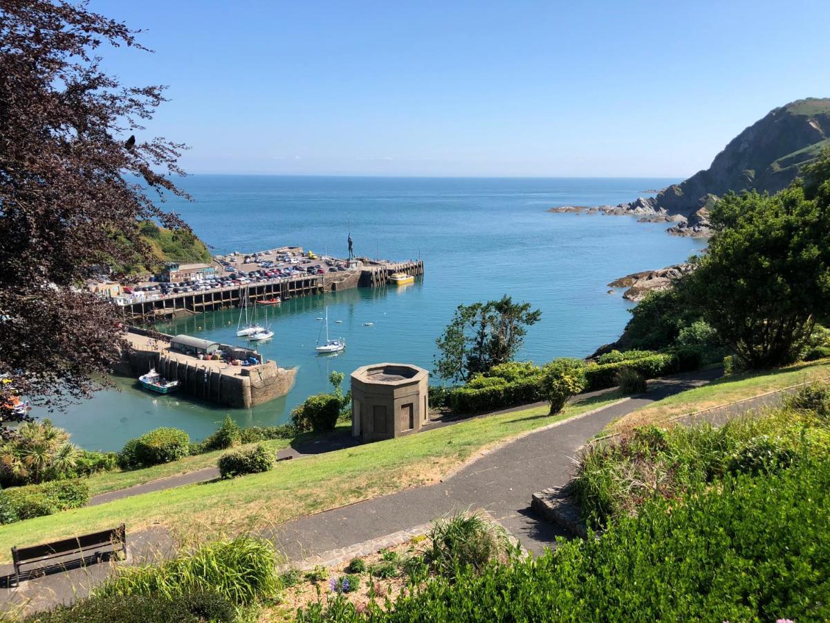 10 Oceanside Apartment Ilfracombe Bagian luar foto